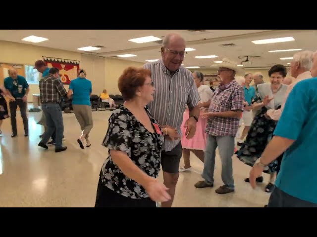 Round dancing with Bob Tevlin cueing at the West County Spinners in St. Louis, MO 8/4/25.