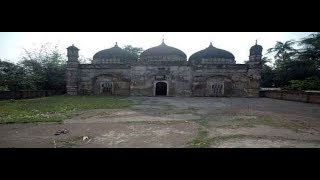 preview picture of video 'MURSHIDABAD SIGHTSEEING|| JAFARGANJ CEMETRY(জাফরগন্জ সমাধীক্ষেত্র)'