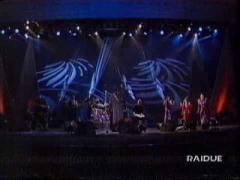 Robbie Robertson  in unity concert- live in Sicilia