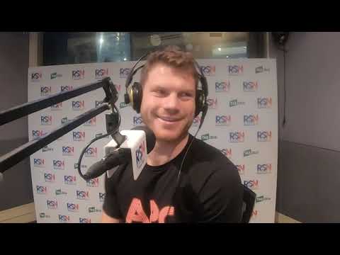 Taylor Adams on Jordan De Goey