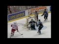 Wings score 7 in Game 7 vs Colorado (2002)