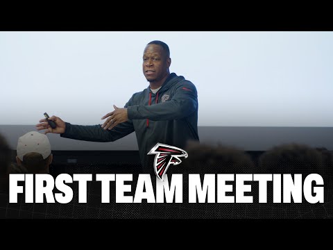 Raheem Morris holds first team meeting | Atlanta Falcons