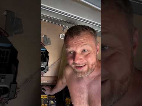 Install/buying #victron 3000 Watt 12 Volt multiplus Inverter. Wires, fuses, breakers! #vanlife