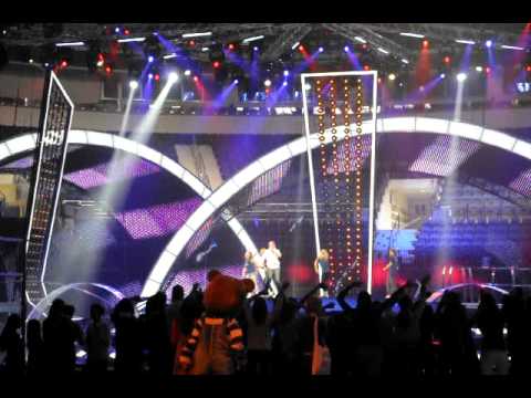 JESC 2010 - Latvia: Sarlote & Sea Stones - Viva la Dance (First Rehearsal)