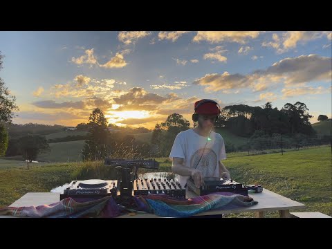 rafi:ki // mix(tape) 021 // ethnic deep house // downtempo