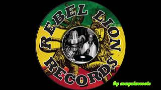 Gregory Isaacs - Incomparable Lover, Mr Doo Records-1990