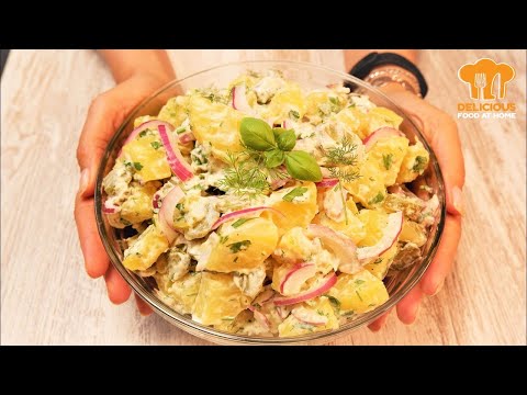 ¡La ensalada alemana Kartoffelsalat! Ensalada de patata alemana.