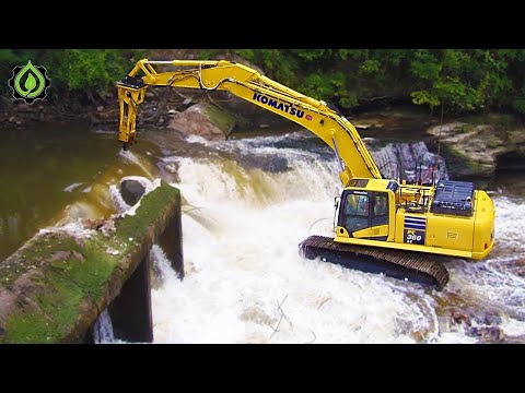 Jaw-Dropping Excavator Operator Skills So Crazy You’d Think They’re Fake!  #4