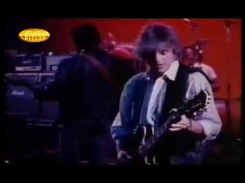 Yes Miscellany: 11/26/88 - Night of the Guitar - Sharp On Attack (featuring Steve Howe)