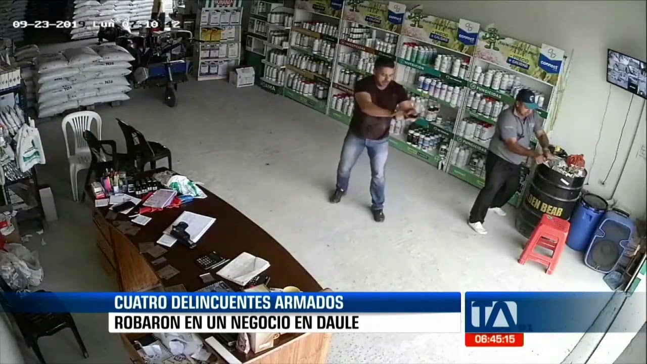 Todos los delincuentes estaban armados e iniciaron una balacera - Teleamazonas