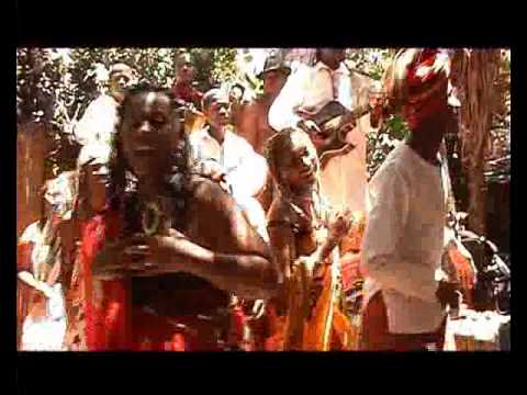 SARAMBA   Amia Varavaragna