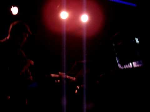 Exile on mpc [live@16tons, Moscow 19.02.2010]