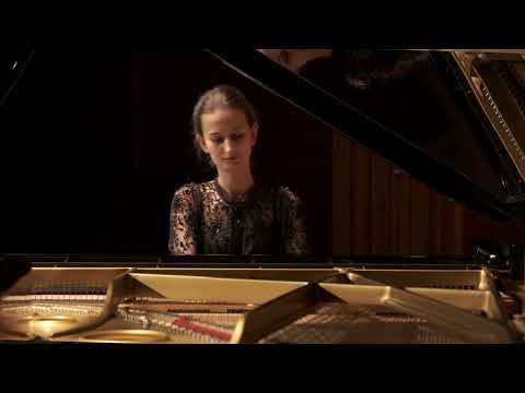 J.S. Bach - Prelude & Fugue No. 1 in C major, BWV 846, WTC I; Marta Czech