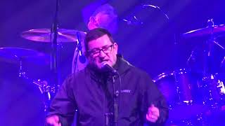 From under the covers - Paul Heaton and Jacqui Abbott - Llandudno 27/11/22