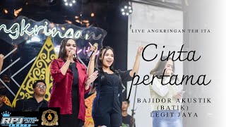 Download lagu VIRAL TIKTOk BAJIDOR AKUSTIK LEGIT JAYA - CINTA PERTAMA MEDLEY // MERLIN FEAT ALL ARTIST mp3
