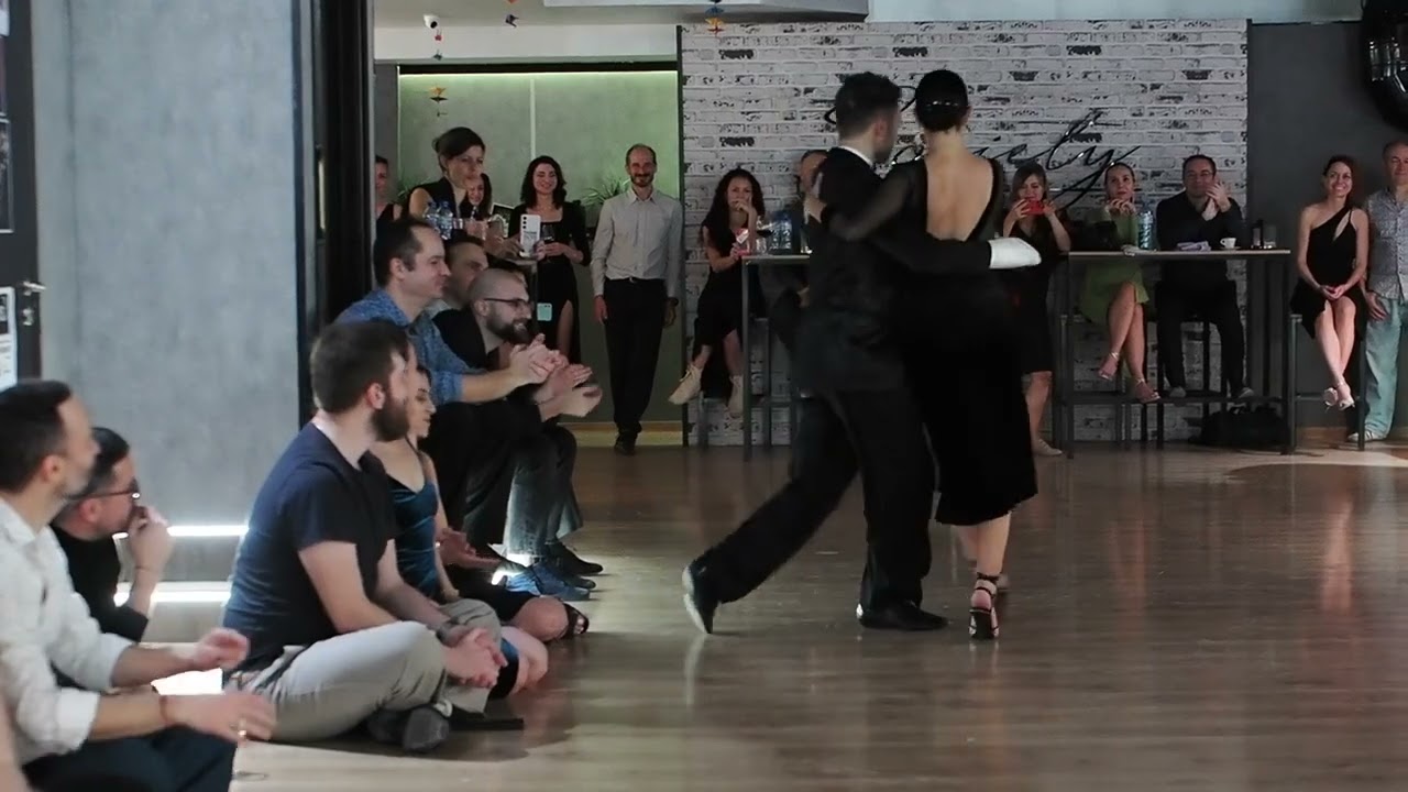 Vaggelis Hatzopoulos & Naima Gerasopoulou 2/5