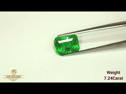 Emerald 7.24ct.On-Demand video