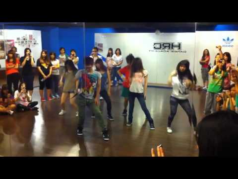 20110803 HRC MV HyunA - Bubble Pop