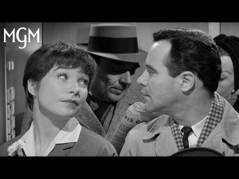 DAİRE (1960) | Asansör Operatörü Shirley MacLaine ile | MGM