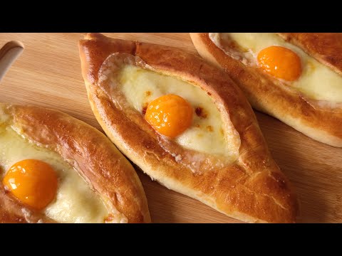 Homemade Adjarian khachapuri | Georgian cheese boat