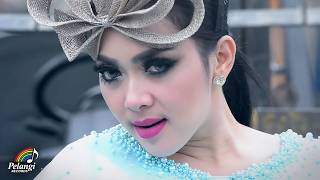 Syahrini - Seperti Itu? (Official Music Video)