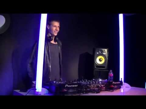 Erik Arbores live @ Spinnin Records HQ
