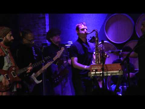 420 FUNK MOB - DEEP DOWN IN THE DUMPS