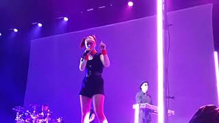 GARBAGE - Shirley Manson speech + &quot;Get busy with the fizzy&quot; (Arena Ciudad de México, 01/nov/2018)