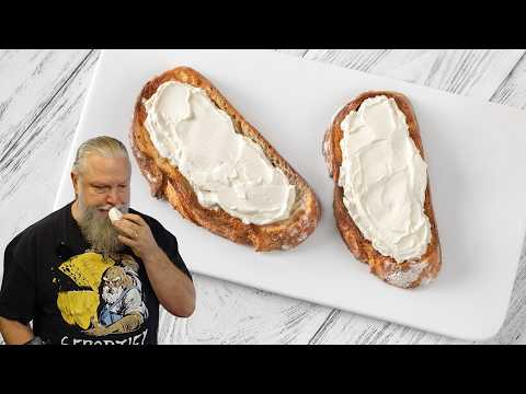 Cremiger Sandwichkäse, köstlicher hausgemachter Joghurtkäse.