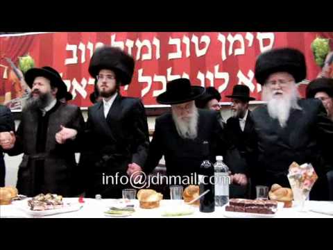 Bobov Rebbe (45) Attending Sheva Brochos for Tosh Dayan  Sivan 5772