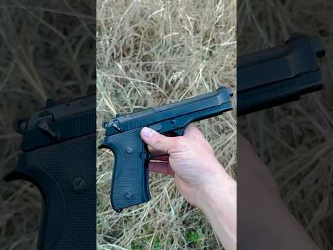 Beretta M9 -Using the Safety
