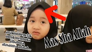 Download lagu Mas sha Allah. Inilah alasan anak kecil ini tidak mau membuka Jilbab nya || VIRAL!!! mp3 Download lagu Mas sha Allah. Inilah alasan anak kecil ini tidak mau membuka Jilbab nya || VIRAL!!! mp3