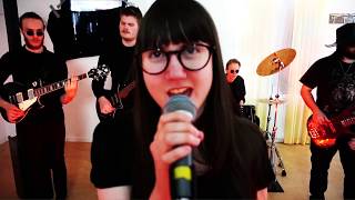 &quot;Tear&quot; Red Hot Chili Peppers (Cover) Musiklivet 2018