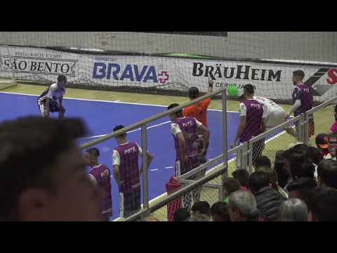 Pato Futsal perde em Chopinzinho pelo Paranaense: Acel assume a liderança