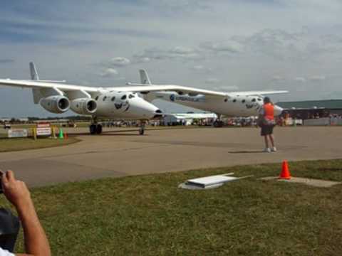 Virgin Galactic's WhiteKnightTwo taxies by at Oshkosh