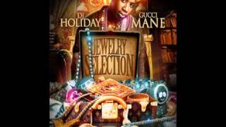 Gucci Mane - "Don't Believe That" Jewelry Selection