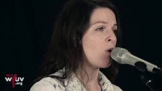 Jesca Hoop - &quot;Songs of Old&quot; (Live at WFUV)