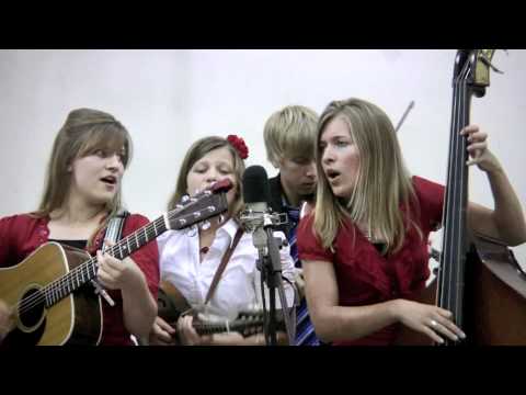 The Lindsey Family perform Boogie Woogie Bugle Boy at Rural Grove NY 2011