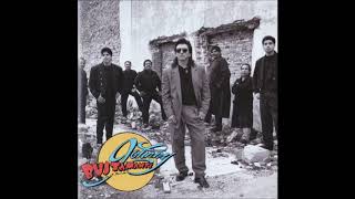 Johnny Bustamante &amp; L.A Band - Besos de Amor