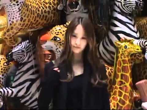 [MYDAILY] 120203 f(x) Krystal - 2012 Mulberry S/S Presentation