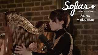 Anna McLuckie - Little Man On The Moon | Sofar London