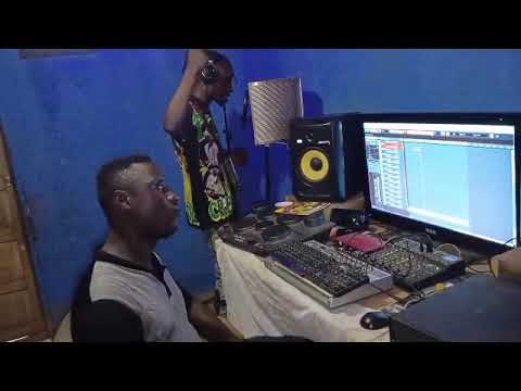 STUDIO SESSION WITH ALUSPA