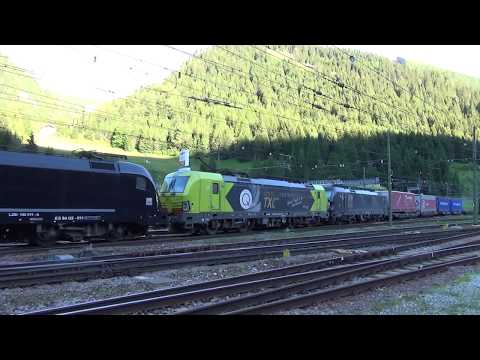 TRIPLA DI VECTRON PARTE DAL BRENNERO CON MERCI. MERC. 4 - 7 - 2018