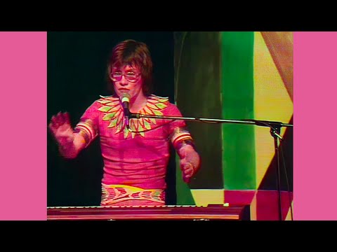 Todd Rundgren & Utopia • “Singring & The Glass Guitar” (Epic Version w/extended solos) • 1977 [RITY]