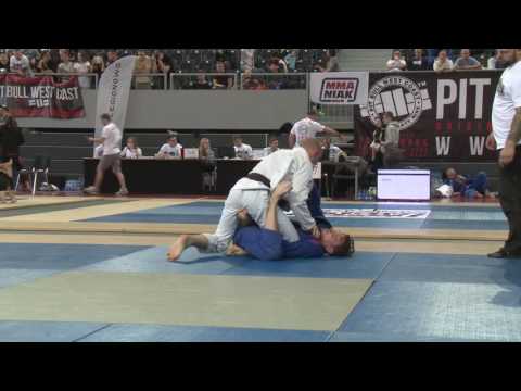 XII Mistrzostwa Polski BJJ: Daniel Wrześniewski (Złomiarz Tem Gdańsk) , czarne pasy 70 kg