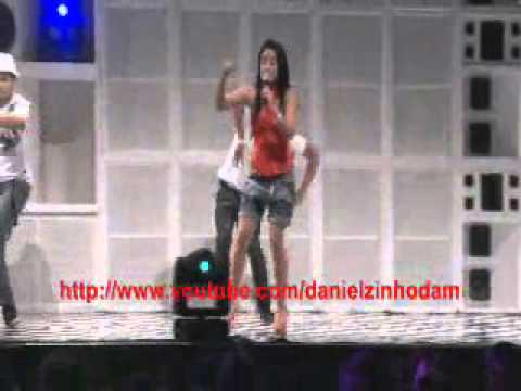 Furação 2000 DVD ARMAGEDON - Mc Bruninha - Passar o Rodo.