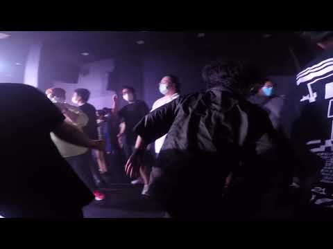 BiZCUiT - Cover Triangle dreamer - PLANET LIVE 4MAN @ LIVE CORE Bearing