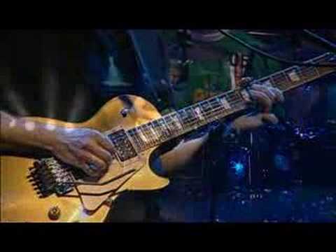 Steve Hackett - Firth of Fifth Solo (Budapest 2004)