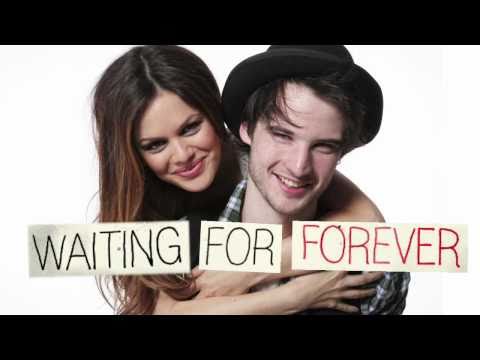 Waiting for Forever (Featurette)