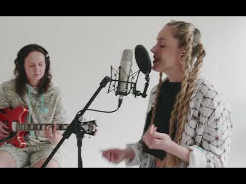 NOIRA feat. nameatmark - Pillow talking (acoustic live session)